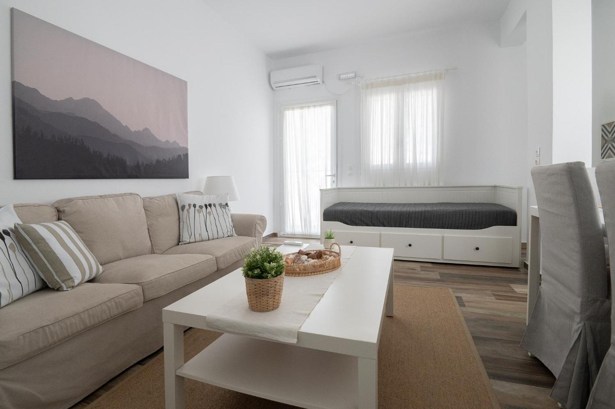 Pouletis Family Apartments - Akroyali Seaview Getaways Kalamáta Kamer foto